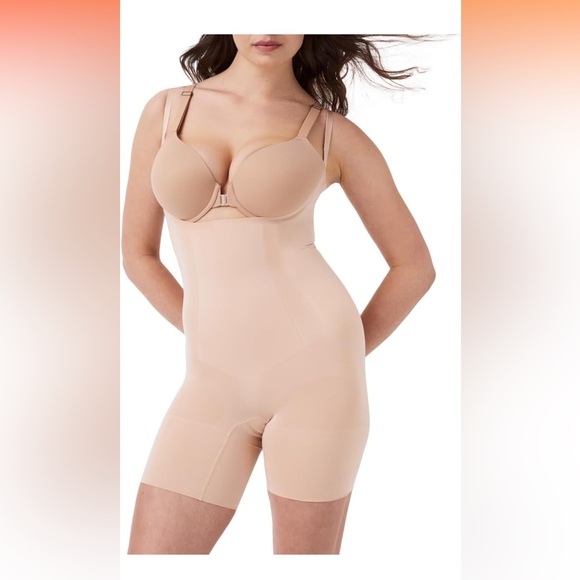 SPANX OnCore Open-Bust Mid-Thigh Bodysuit  Sculpt Shaper Level 3 Compression - Picture 1 of 11